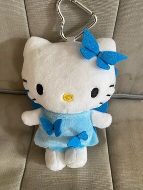 Butterfly Hello Kitty Plush Keychain